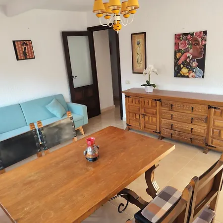Sunny Days Apartment